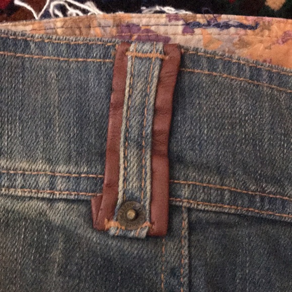 Dolce and Gabbana denim skirt! - Picture 10 of 16